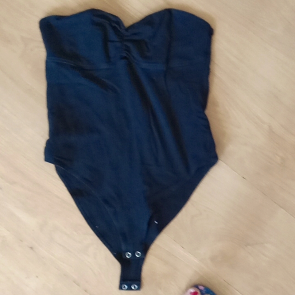 Black strapless bodysuit